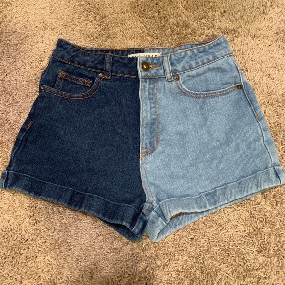 two tone jean shorts